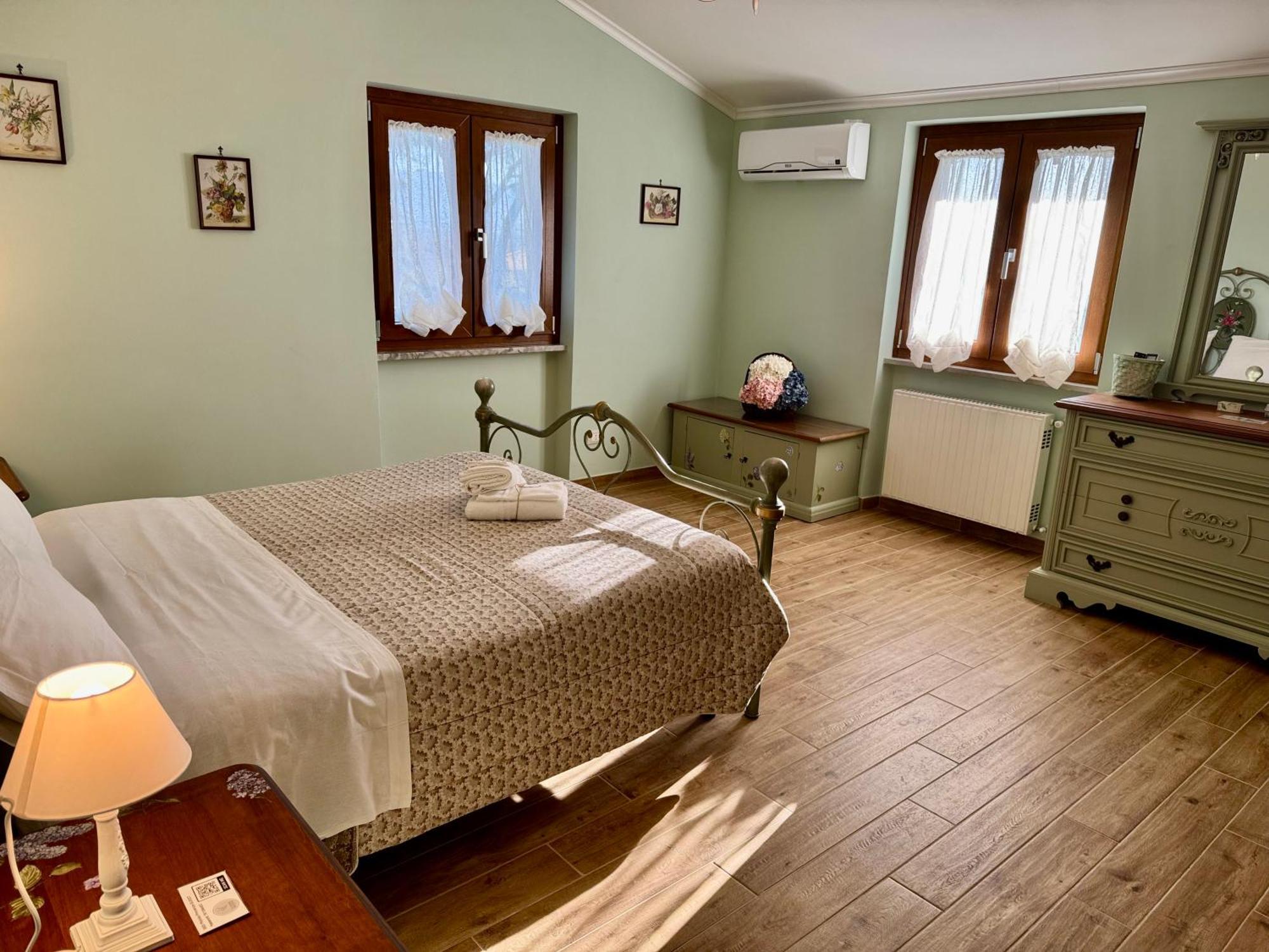 הוילה פיאנו רומאנו La Piccola Provenza מראה חיצוני תמונה