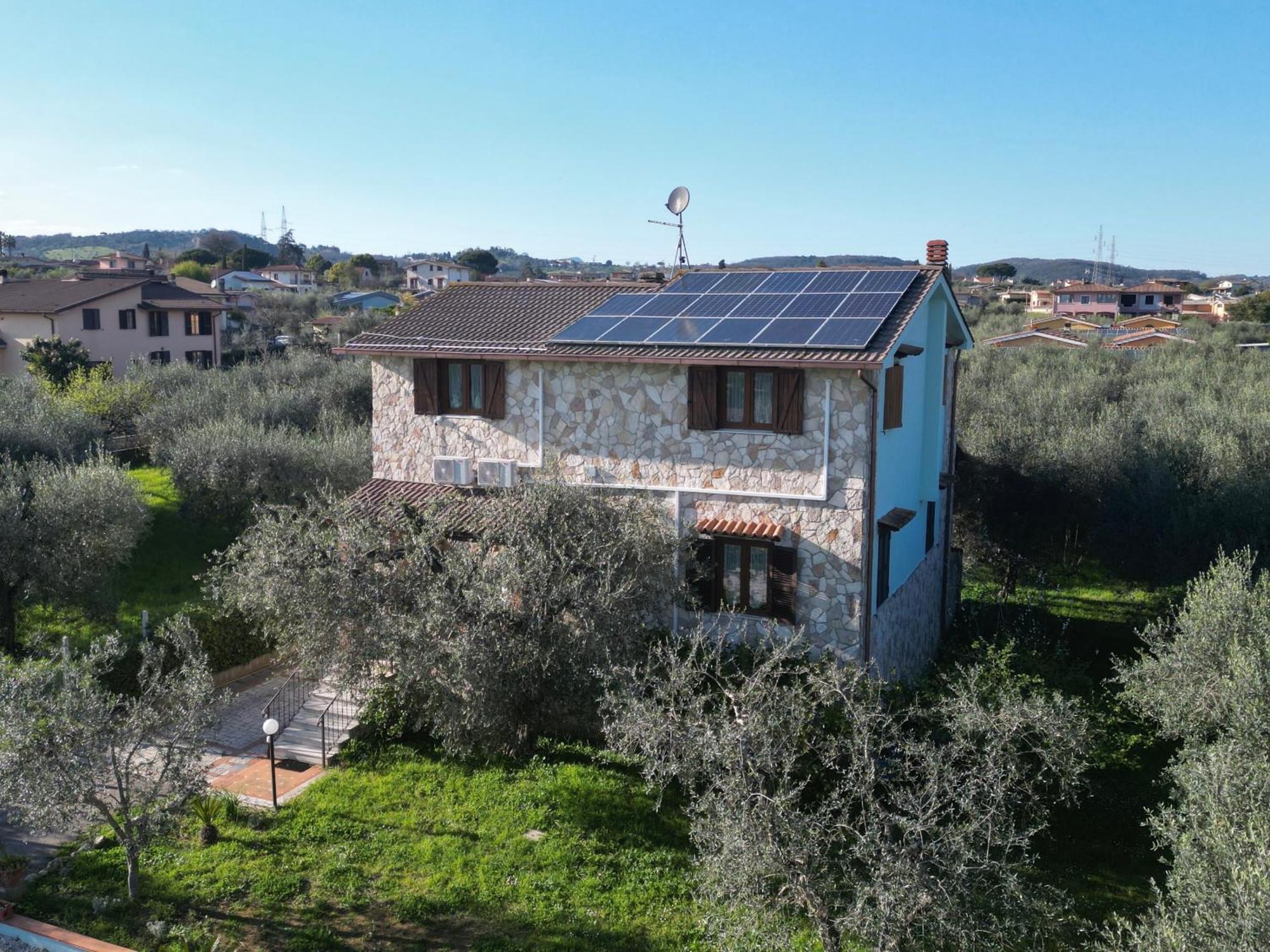 הוילה פיאנו רומאנו La Piccola Provenza מראה חיצוני תמונה